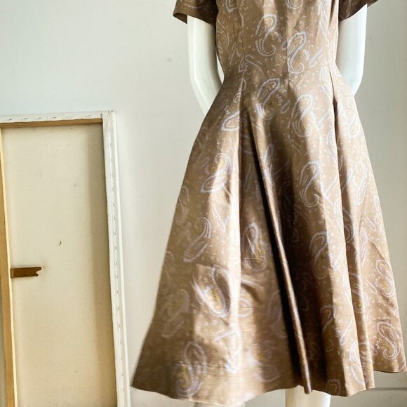 Vintage Paisley Print Beige Blue Earthtones Short Sleeve Fit and FLare Dress S - Picture 6 of 10